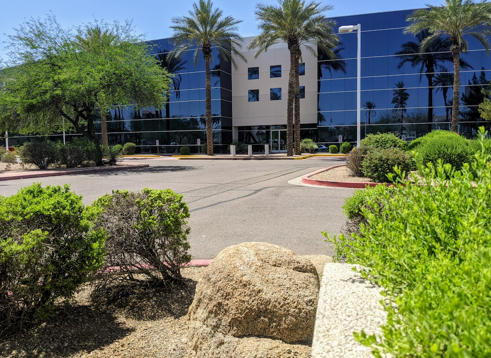 Game server hosting Mexico data centre exterior